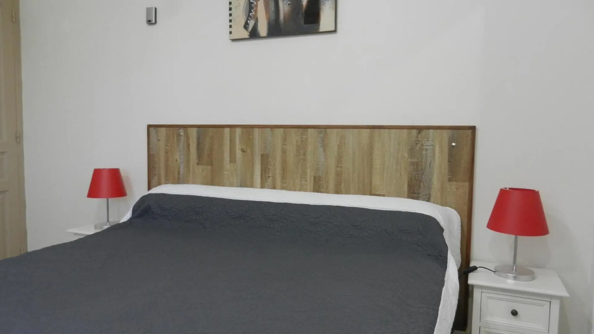 L'Oliveraie Draguignan Apartment